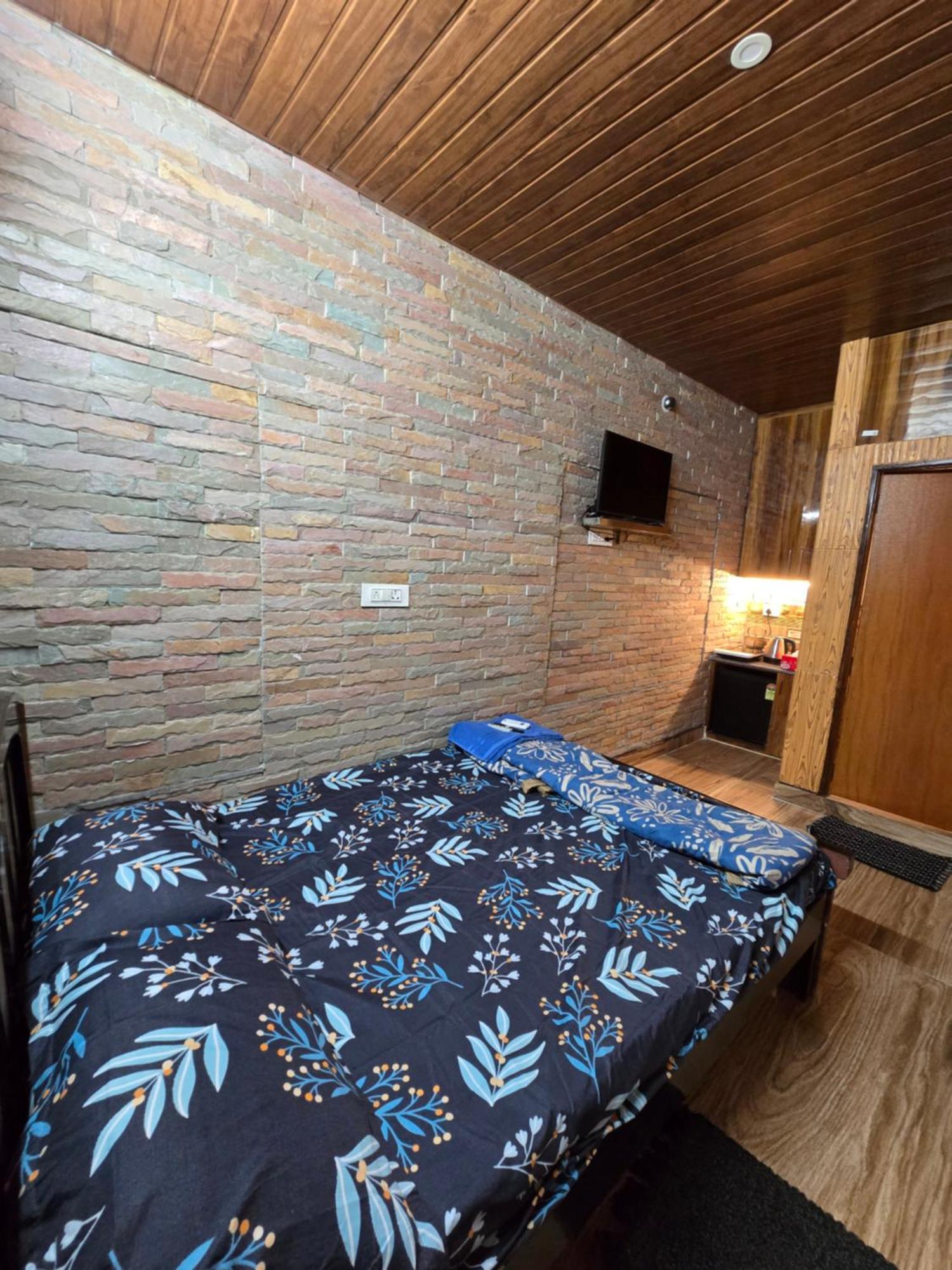 Barla'S Home Stay شمس أباد المظهر الخارجي الصورة